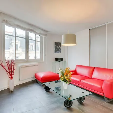 Luminous 2br, In The Heart Of Daire
