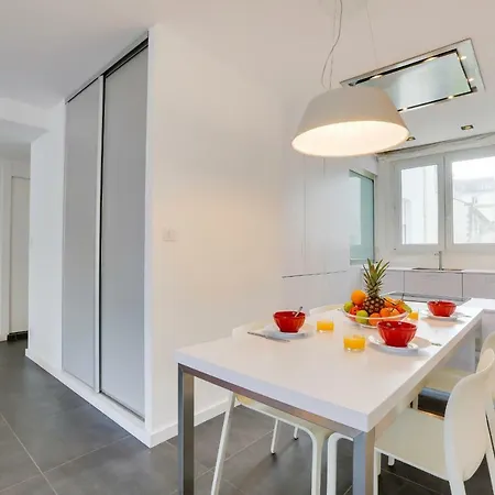 Daire Luminous 2br, In The Heart Of Biarritz